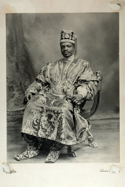 Ladapo Samuel Ademola, später der 7. Alake von Abeokuta, England, 1904 von Louis Adolph Langfier